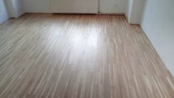 Cyklinowanie podłóg, renowacja schodów