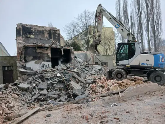 Usługi koparką minikoparka koparko-ładowarka