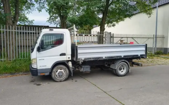 Usługi transportowe, wywrotka trzy strona. Transport kruszyw, beton