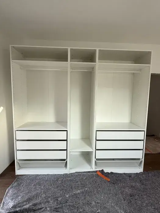 Składanie - Skręcanie i montaż mebli. Szafy IKEA PAX komody, łóżka