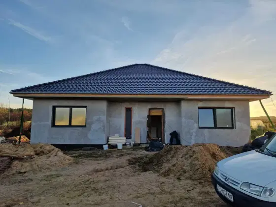 Dekarz Dachy skośne i płaskie szybkie terminy