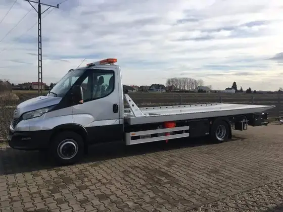 TANIA Pomoc Drogowa _ Laweta _ Holowanie Autostrada A1 Obwodnica S6 S7