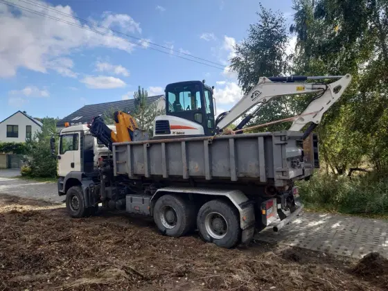 Kontenery na gruz, kruszywa,piasek ziemię żwir, transport koparek