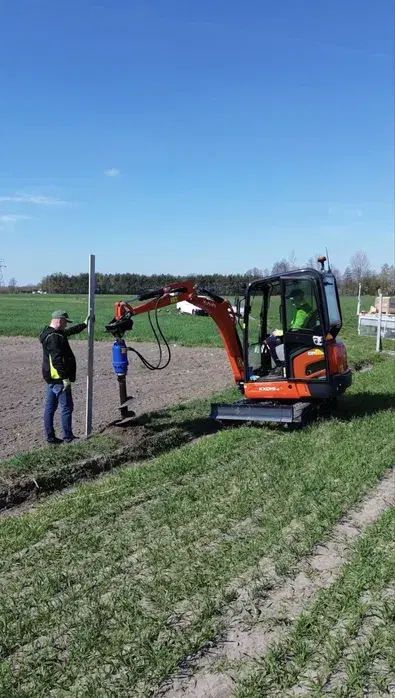 Usługi minikoparką + WIERTNICA HYDRAuliczna