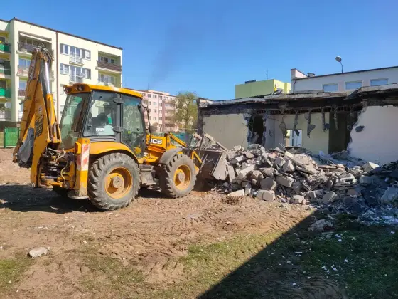 Wyburzenia rozbiórki mechaniczne oraz ręczne wywóz gruzu prace ziemne