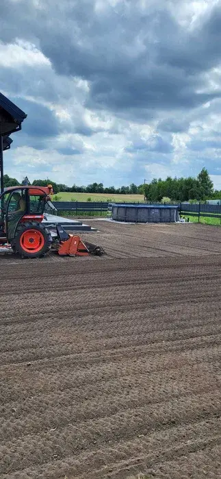 glebogryzarka separacyjna kosiarka ładowarka zamiatarka trawnik