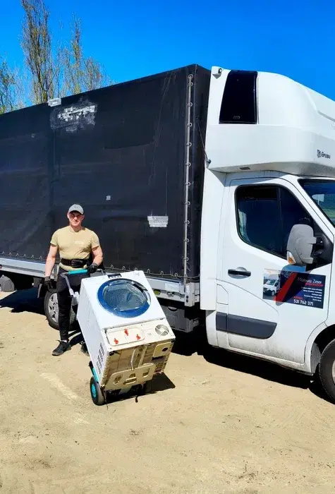 Usługi transportowe / Przeprowadzki /Transport / Przeprowadzki Firm