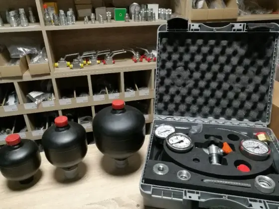 Nabijanie, napełnianie azotem hydroakumulator, akumulator hydrauliczny